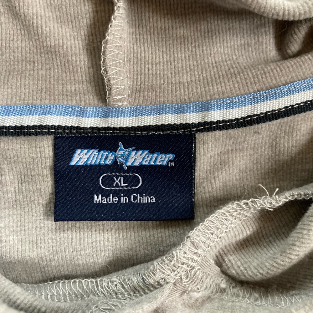 White Water-Performance Sweatshirt - Picture 3 of 4